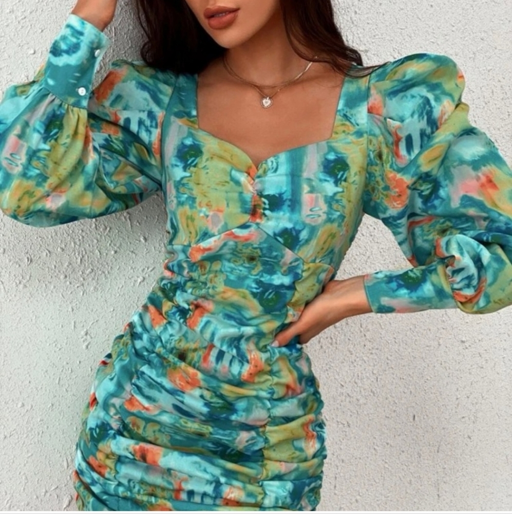 Bishop sleeve mini dress - Picture 1 of 5
